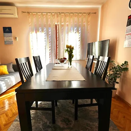 Ferienwohnung Fur 4 Personen Ca 65 Qm In Crikvenica, Kvarner Bucht Und Umgebung - B52776 *